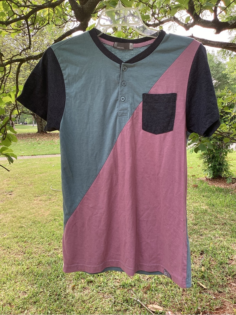 MT Diagonal Colorblock Henley Tee - Slate Green & Mauve